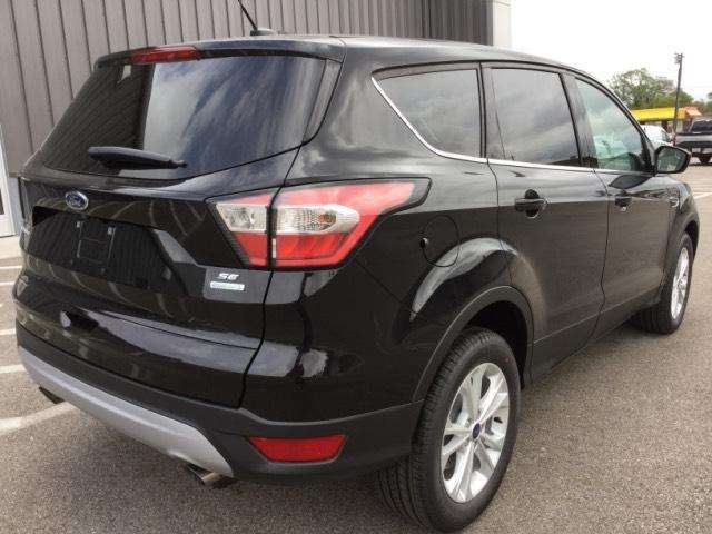 2017 Ford Escape SE 4dr SUV